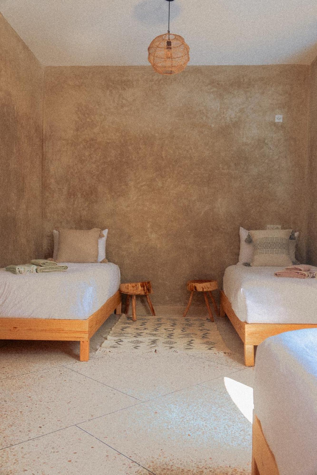 Melo Surf And Yoga Otel Tamraght Dış mekan fotoğraf